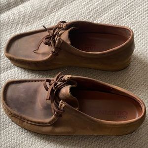 Clarks Wallabees